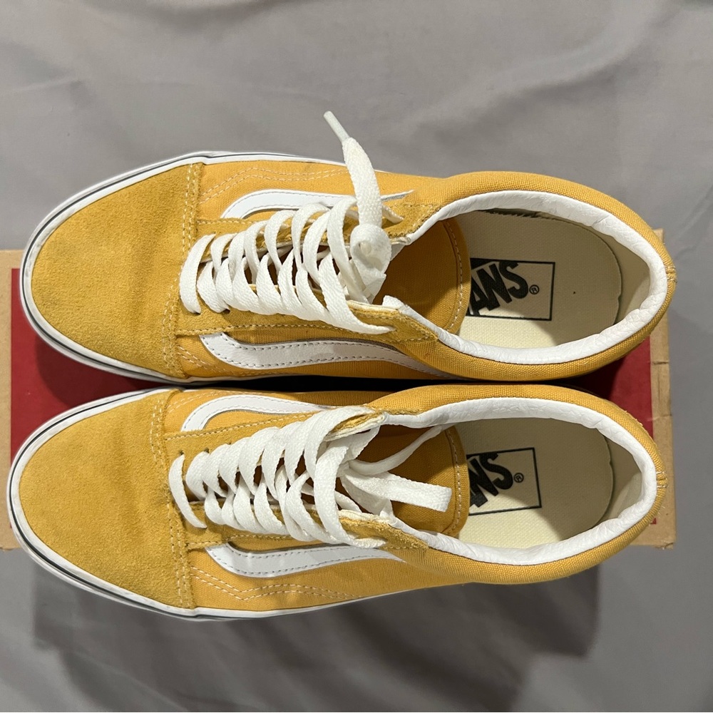 Vans old Skool size 8 yellow